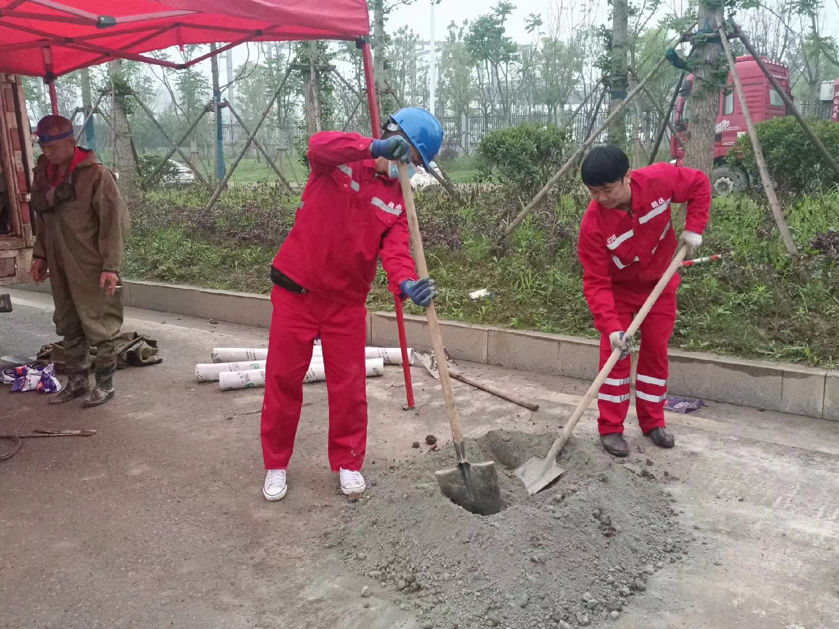 常熟管道疏通哪家好】及时进行市政管道清淤
